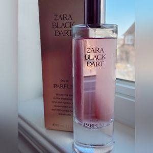 Zara Black Dart